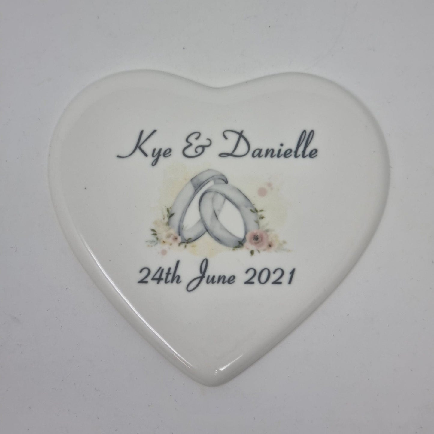 Wedding Heart Ornament, Personalised Wedding Keepsake, Wedding Gift, Mr & Mrs Gift, Wedding Table Decor